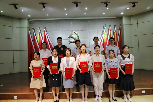 1623986128653736.jpg 获奖选手合照_副本.jpg