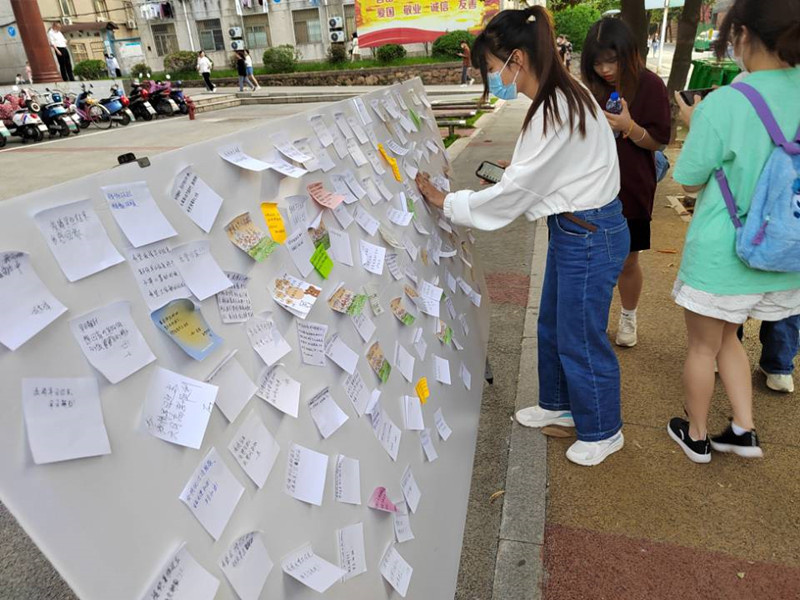 1653463839559358.jpg D5C02DFA1323FE28E2546CD66B728D9C.jpg